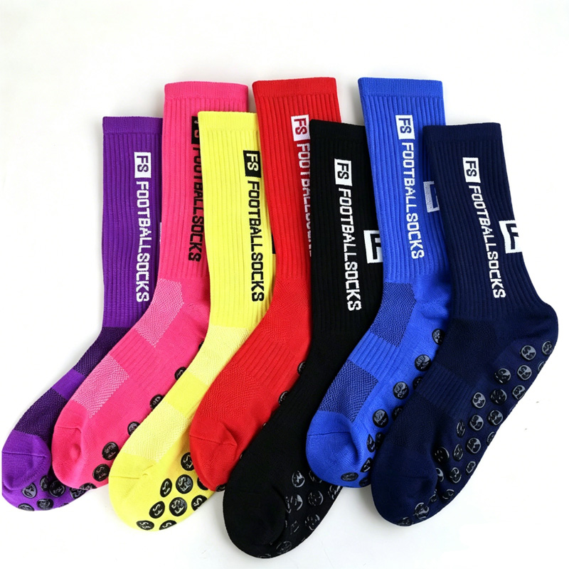 1足 グリップ付きスポーツクルーソックス スタイリッシュなF - No Show Sock Women のレビューと価格